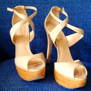 Alexandre Birman tan patened leather platform sandals